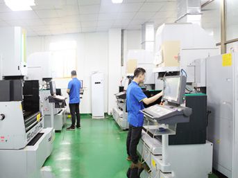 Taller de fabricación de moldes Taller de fabricación de moldes