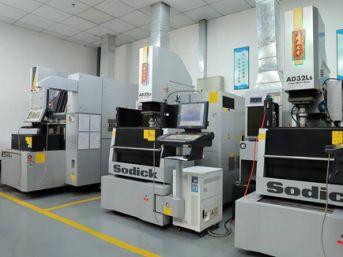 Taller de fabricación de moldes Taller de fabricación de moldes